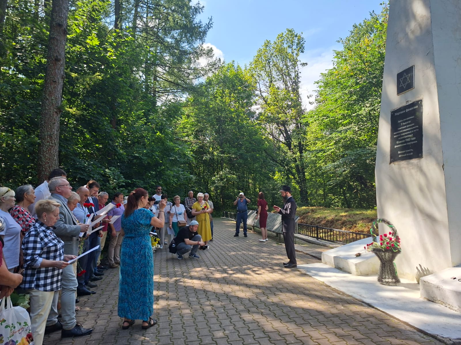 Траурный митинг в деревне Вязовеньки