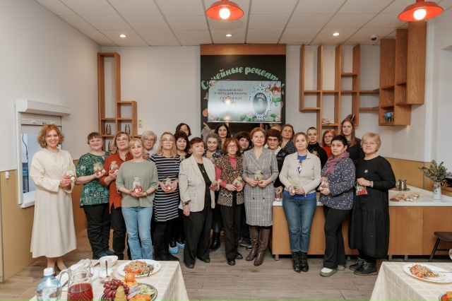 Вечер памяти рабанит в женском клубе Томской общины