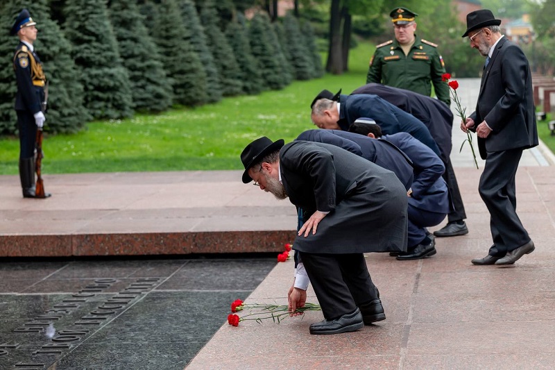 Памятная церемония в Александровском саду