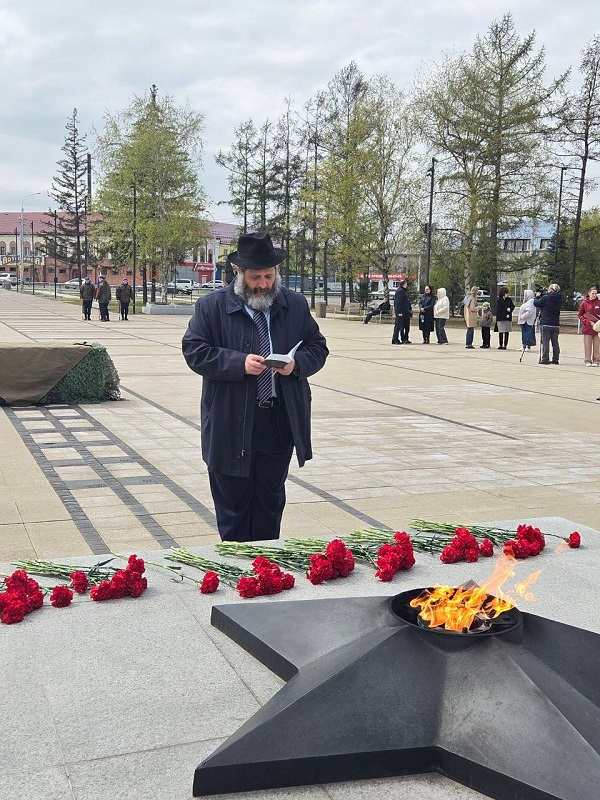 церемония погребения останков Самуила Шалыта