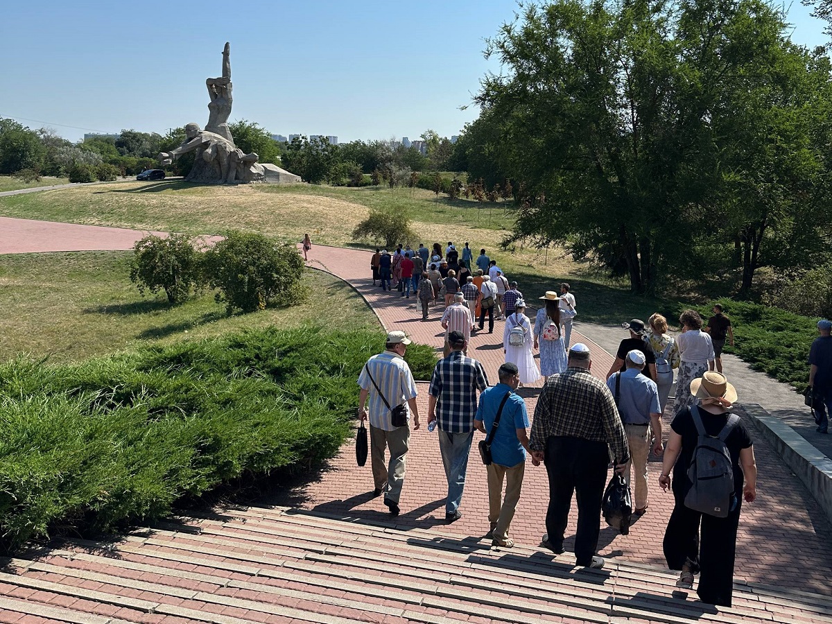В Змиевской балке почтили память жертв Холокоста