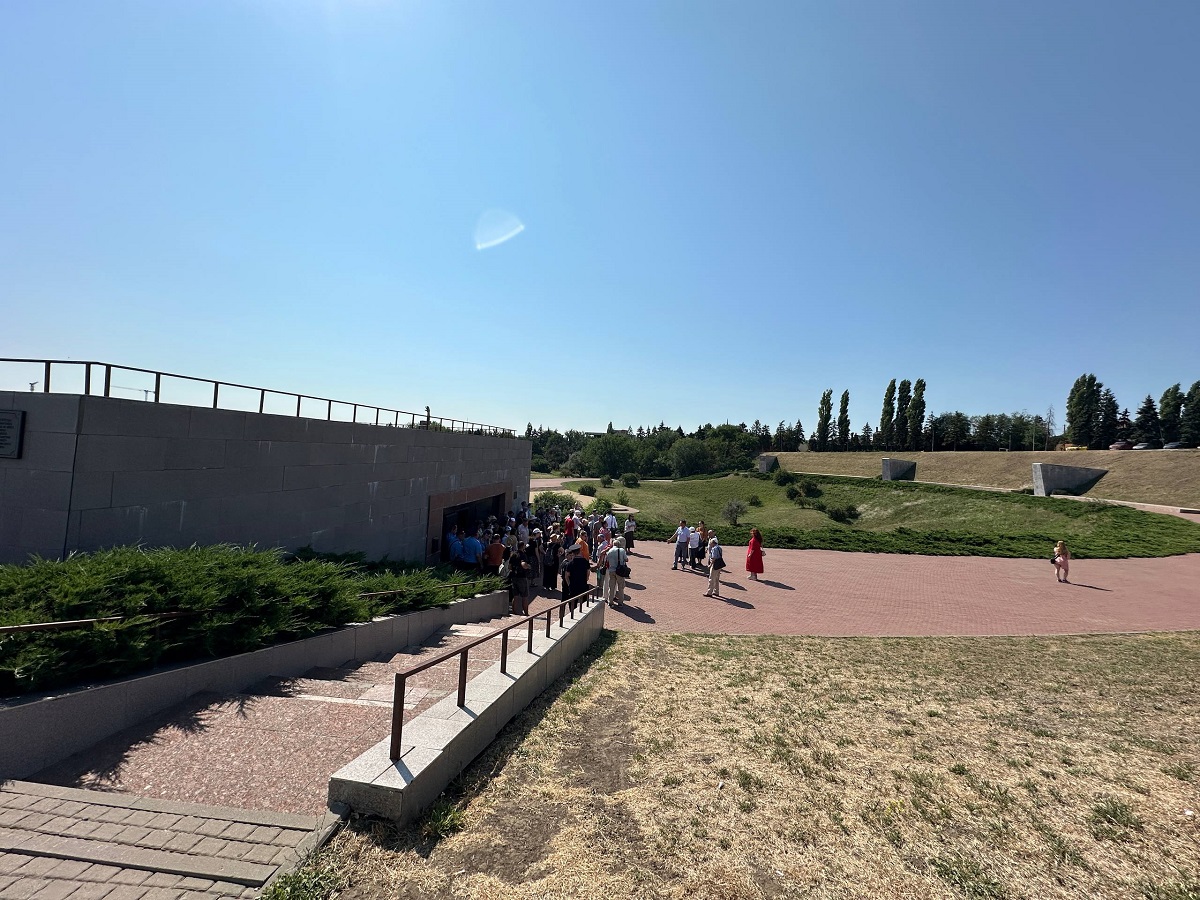 В Змиевской балке почтили память жертв Холокоста